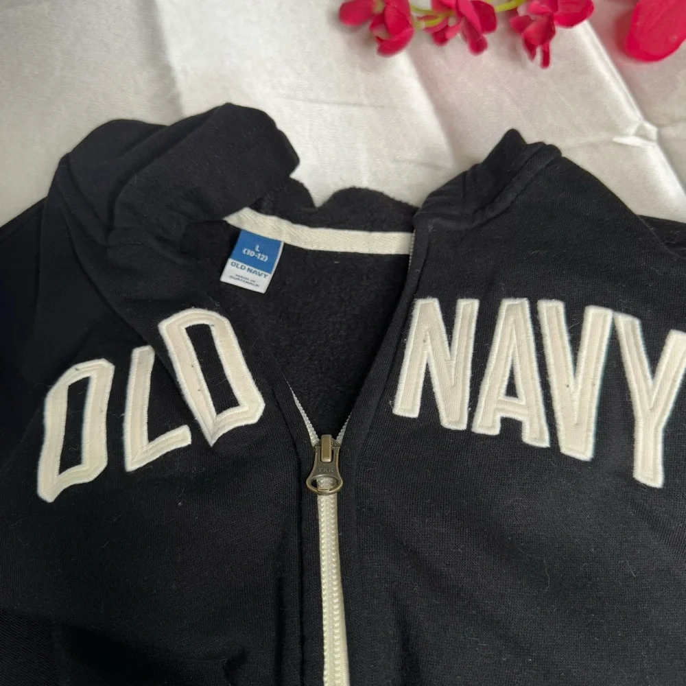 🖤 Old Navy Kids Sweatshirt 🖤